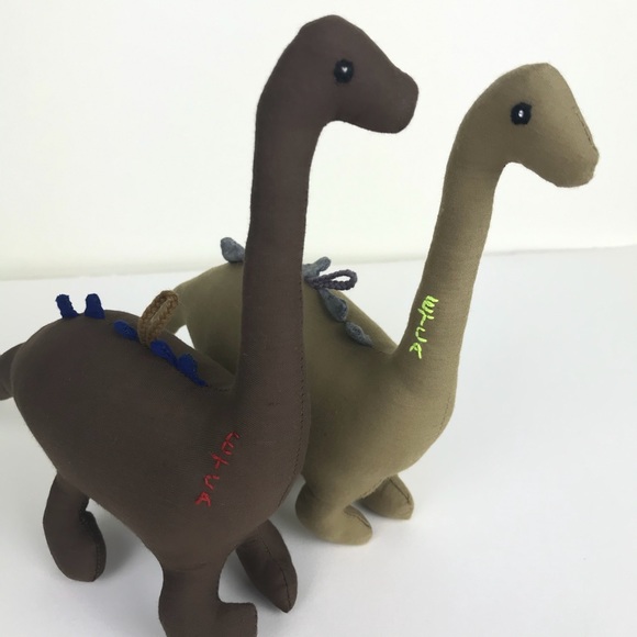 Pair of handmade dinosaurs 🦕 - Picture 2 of 7